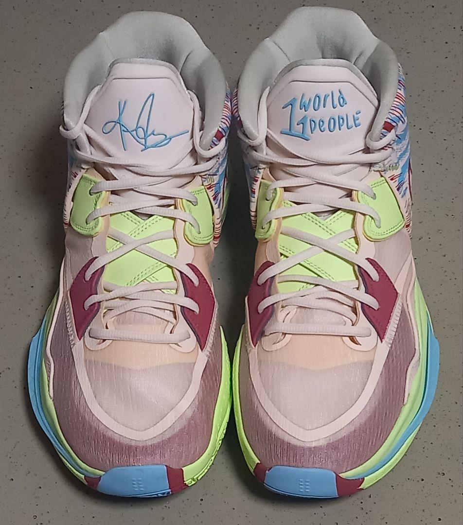 シューズ(男性用) NIKE KYRIE 8 INFINITY 1 World 1 People