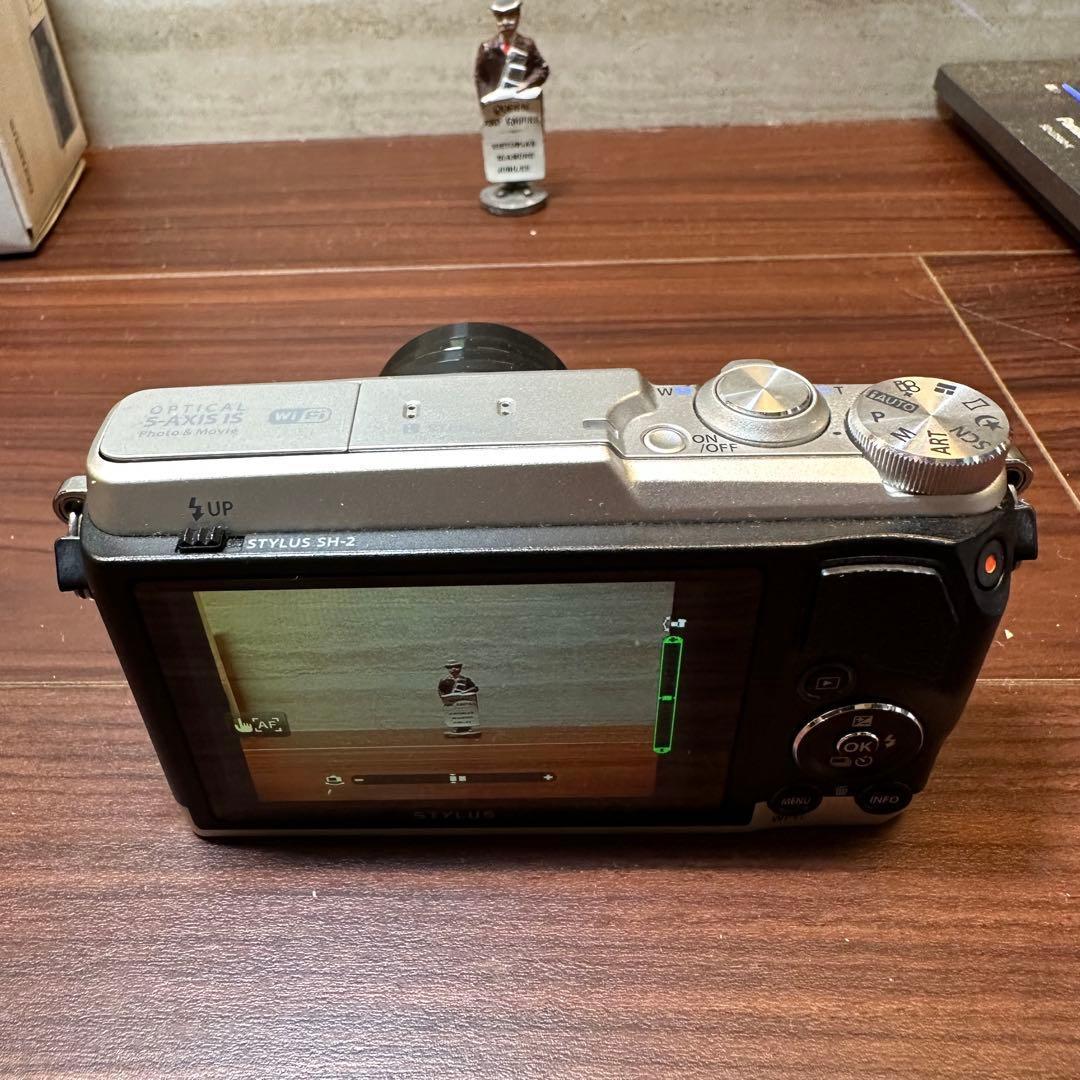 OLYMPUS SH-50 デジカメ ほぼ新品 5338