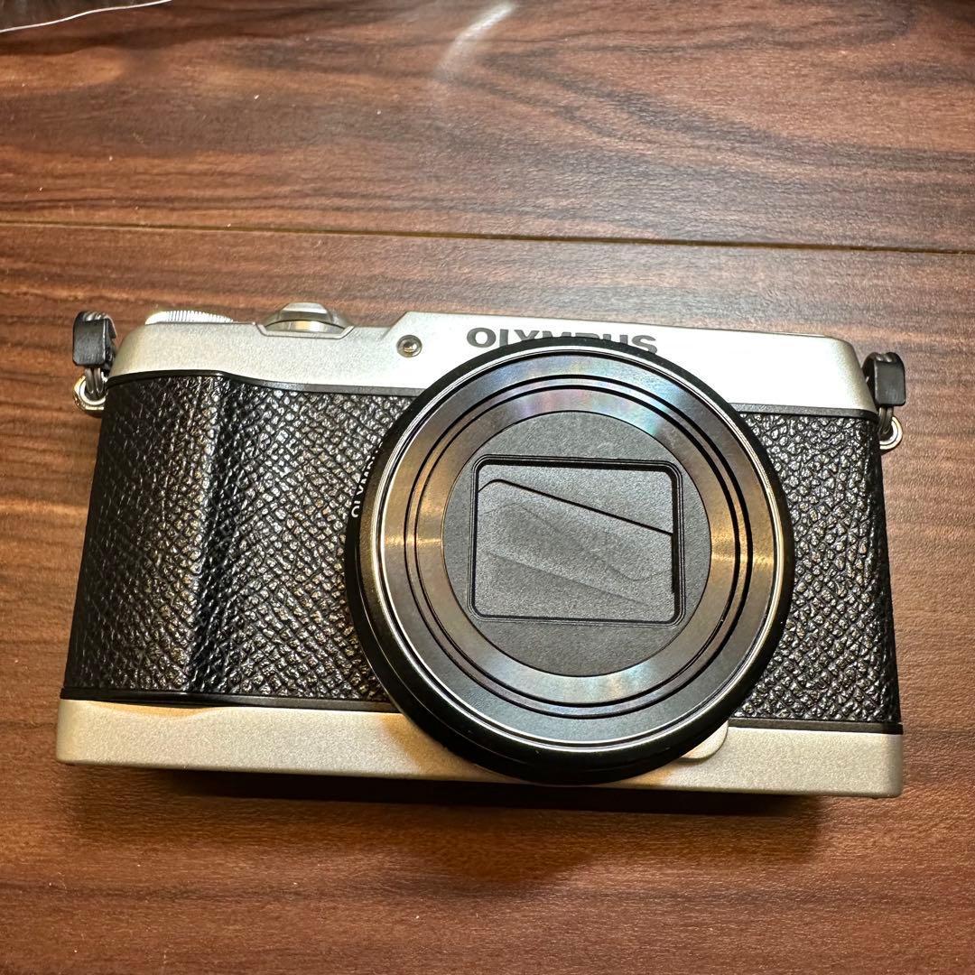 OLYMPUS SH-50 デジカメ ほぼ新品 5338