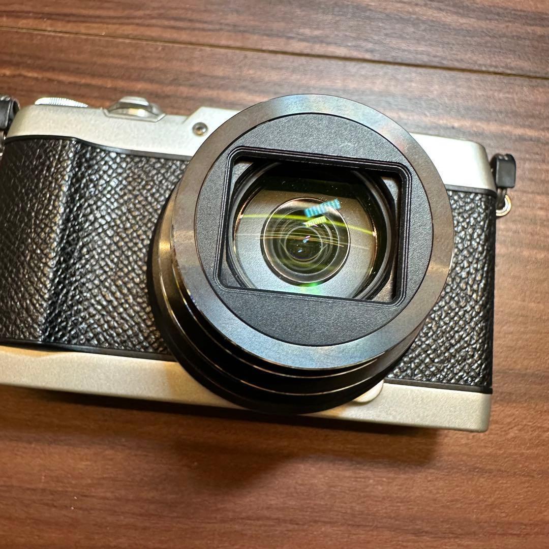 OLYMPUS SH-50 デジカメ ほぼ新品 5338