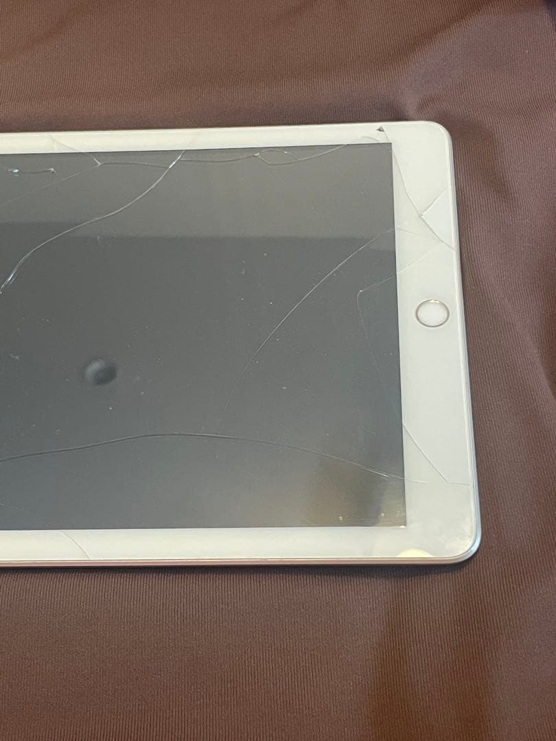 iPad 第6世代　ジャンク