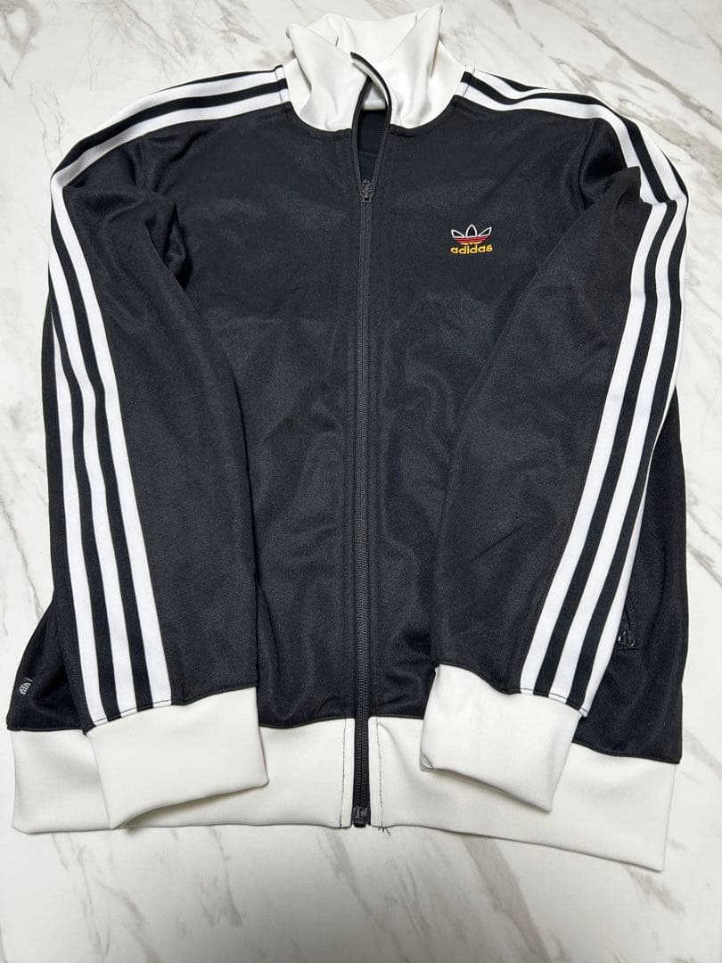 adidas トラックジャケット ドイツ　黒/白　XL