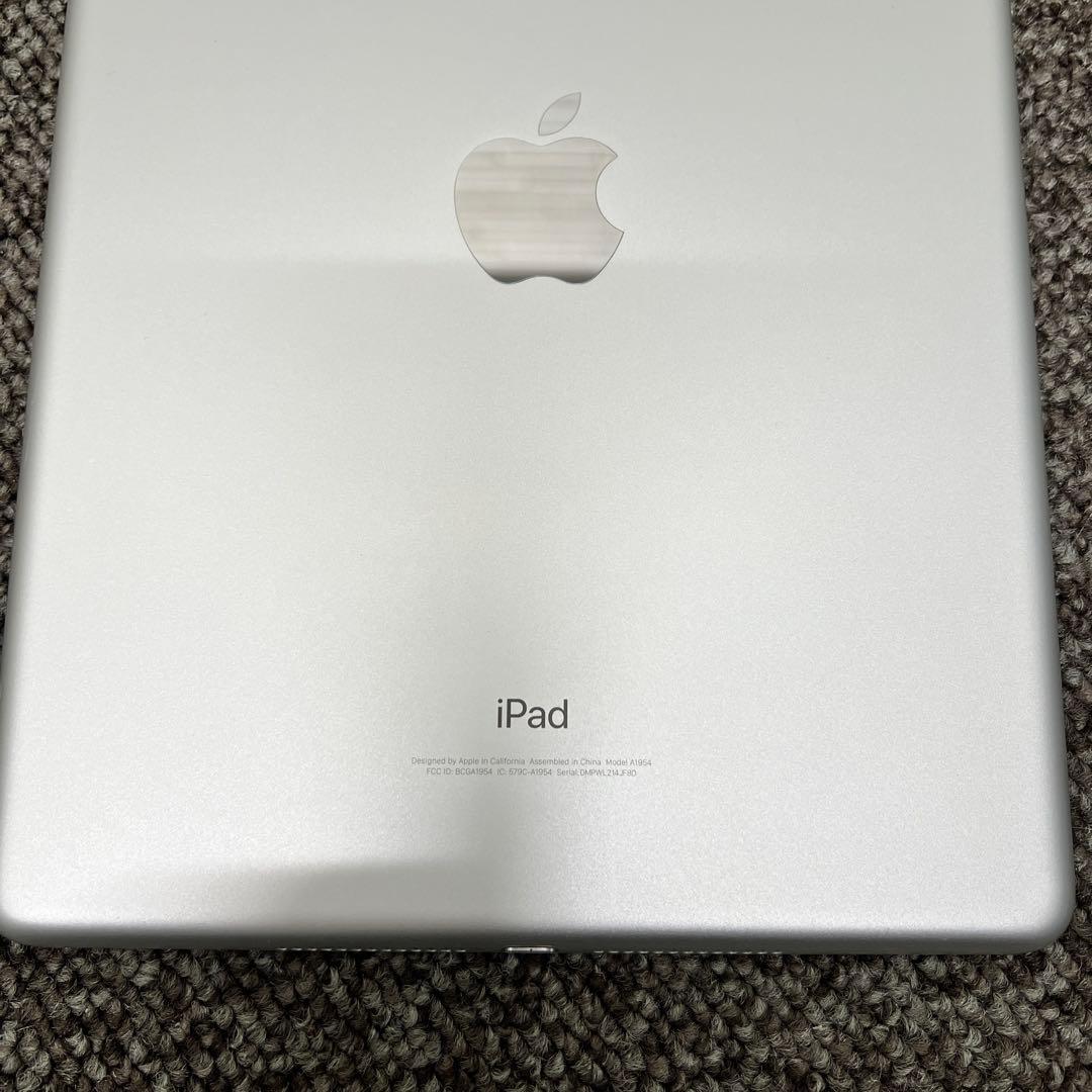 【美品】ipad 第6世代 Wi-Fi+セルラー　バッテリー98%