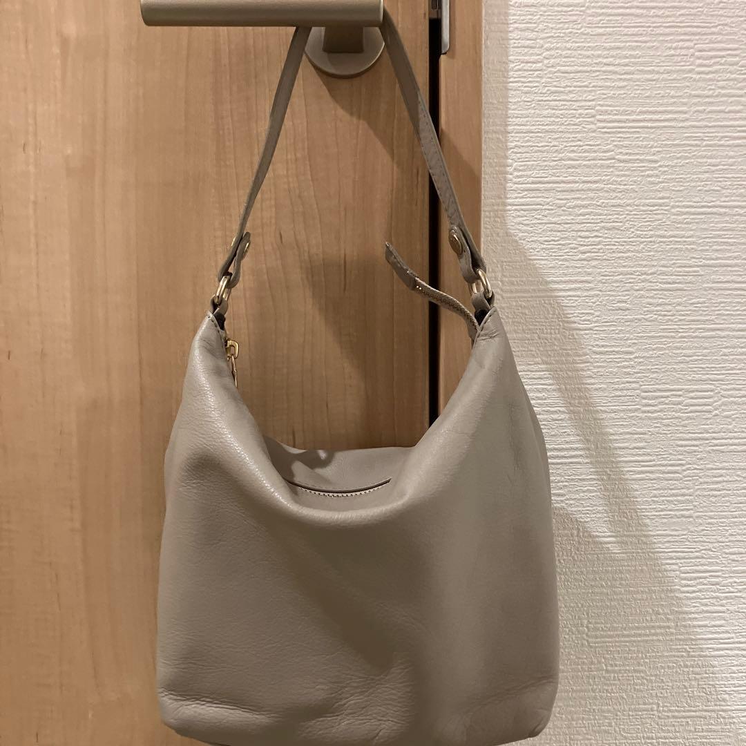 ☆最終お値下げ☆ラシット ソフトレザーショルダーバッグ　2way グレージュ