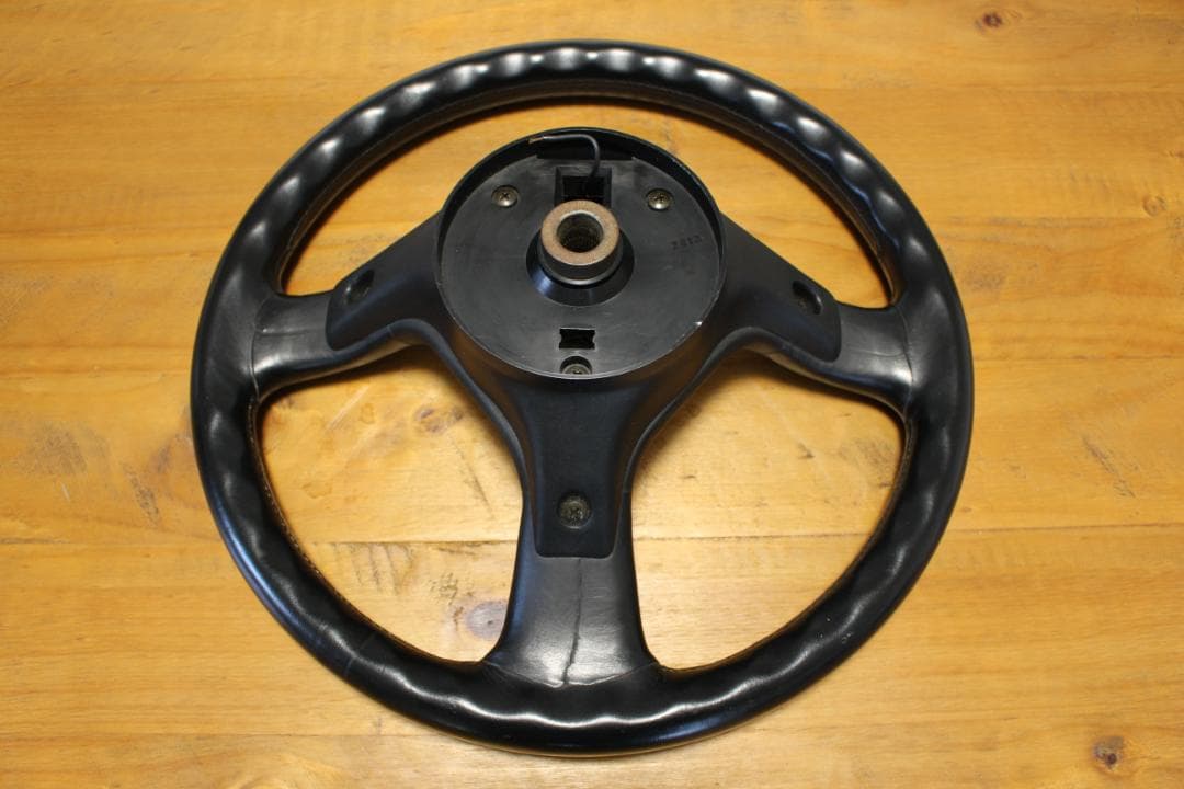 日産 R32 GT-R 後期 純正革巻きハンドル