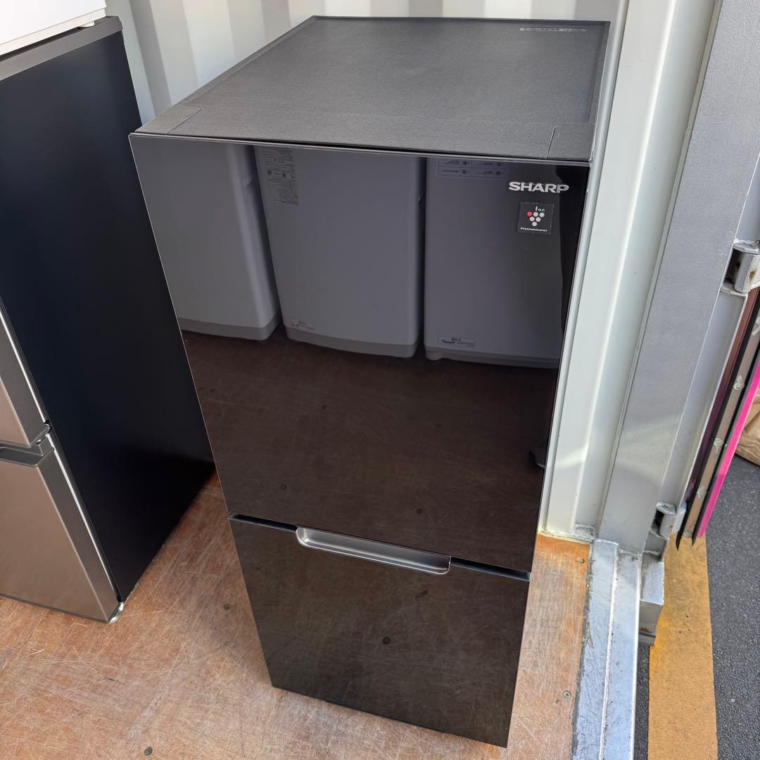 C7230★2023年製★未使用に近い★シャープ冷蔵庫ブラック　黒ガラス　洗濯機