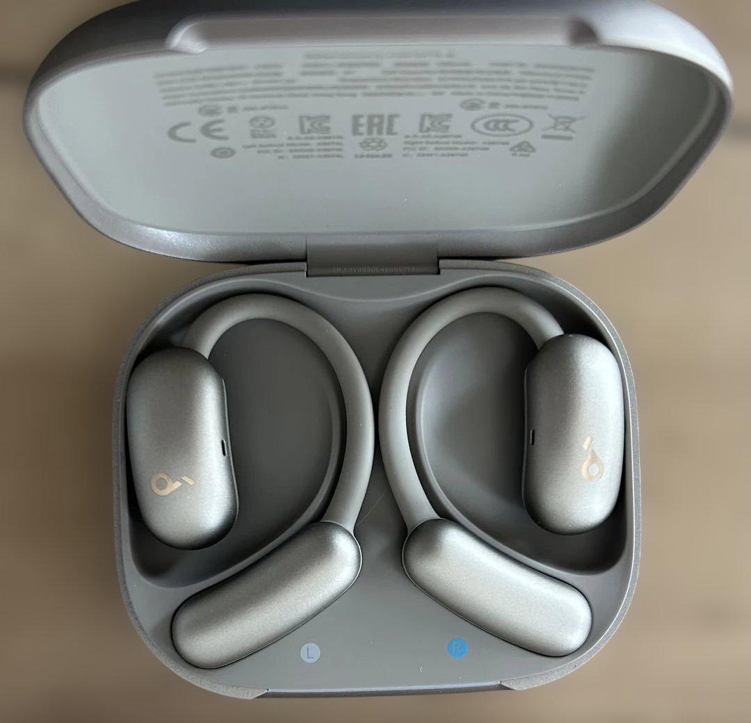 soundcore AeroFit 2 ワイヤレスイヤホン ブロンズゴールド