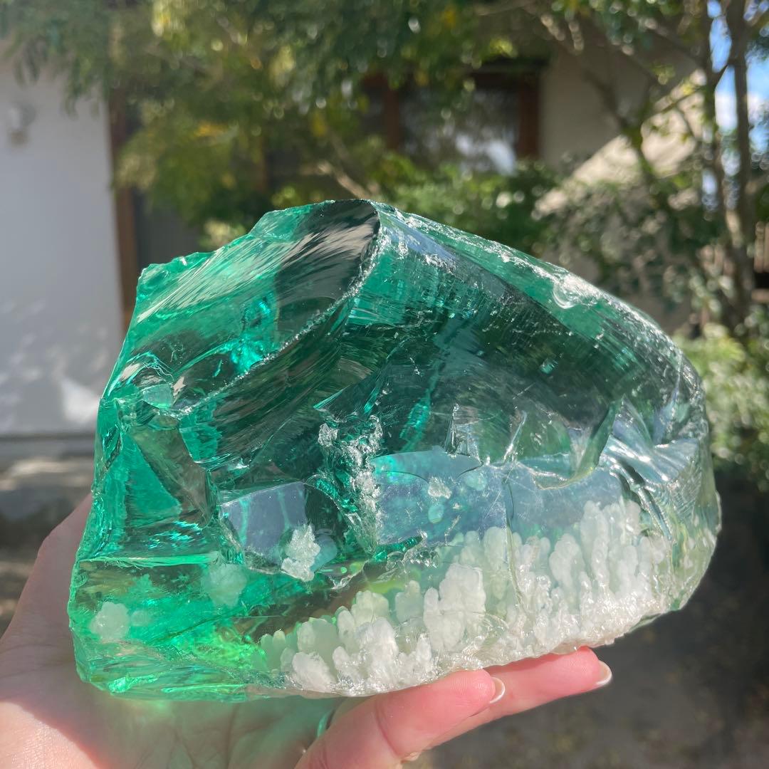 お値下げ　美品　アンダラクリスタル　インドネシア産　3026g