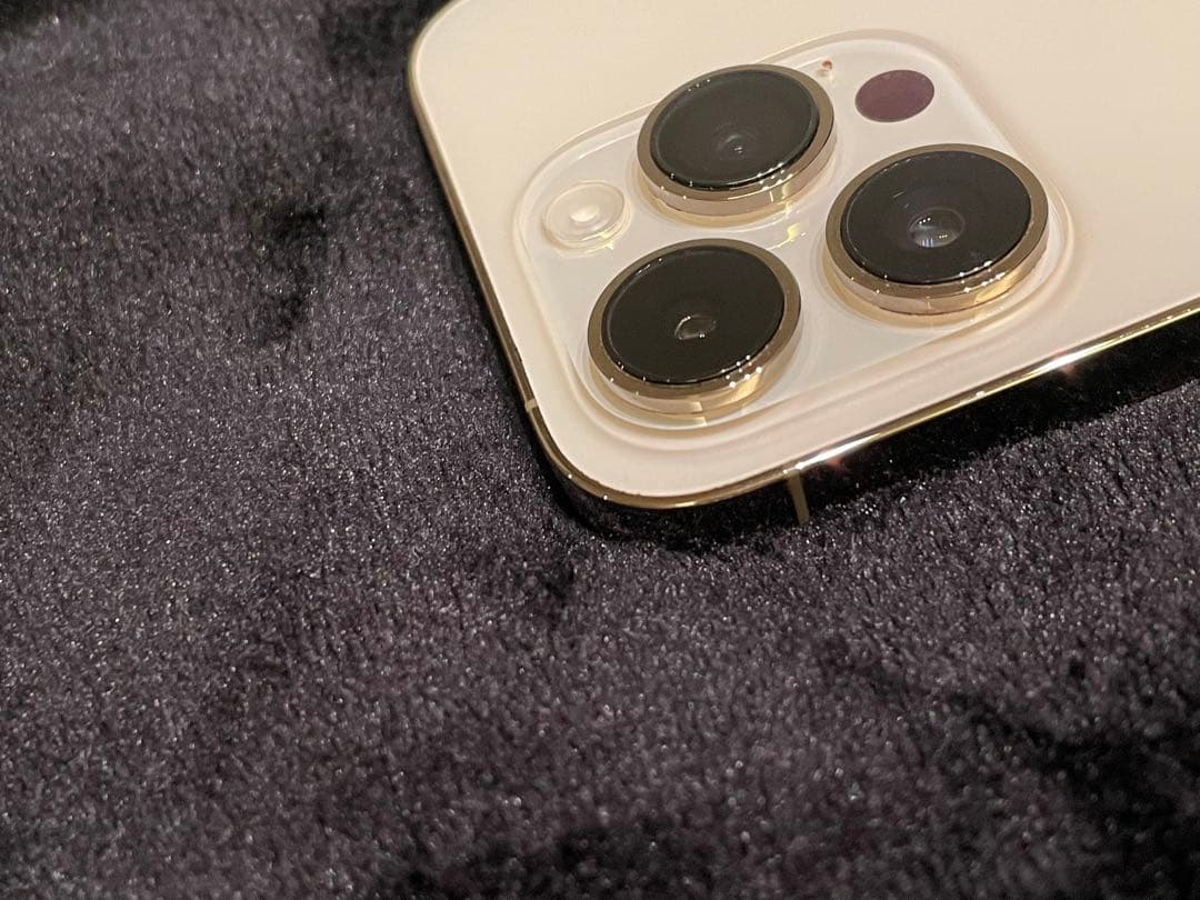 Apple iPhone 14Pro シルバー本体　SIMフリー