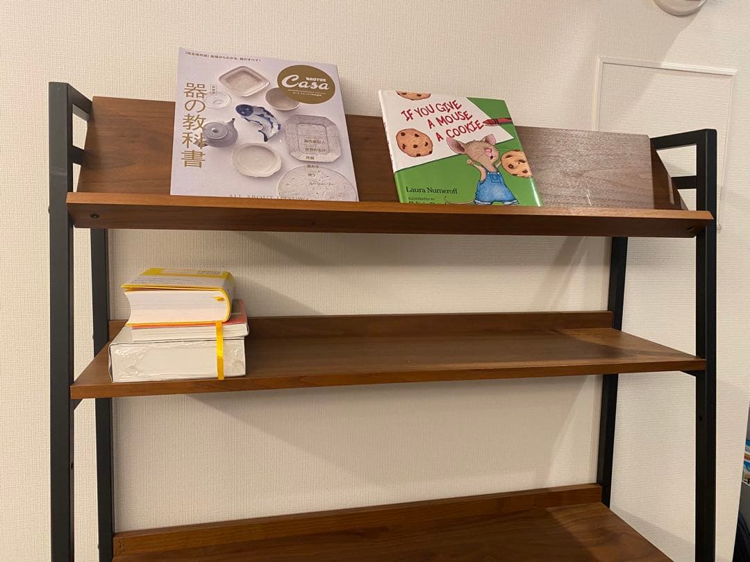 ※god　木製と金属製の4段オープンシェルフ
