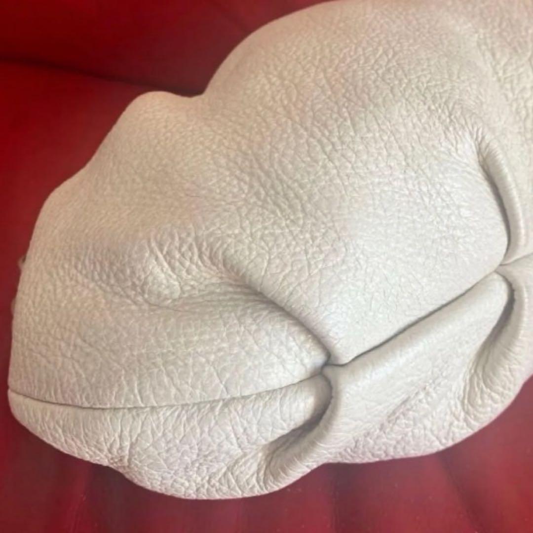 PRADA ホワイトレザー　ワンショルダーバッグ　プラダ