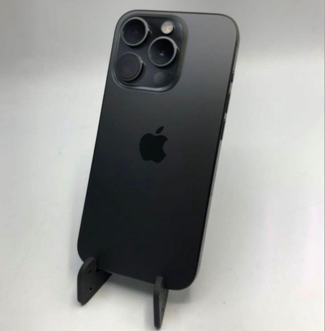 iPhone15pro ブラックチタニウム256GBSIMフリー