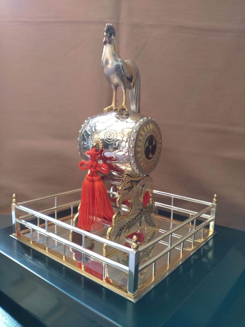 銀製/諫古太鼓/太鼓乗鶏/置物/共箱 ガラスケース付/縁起物/骨董品/美術品/