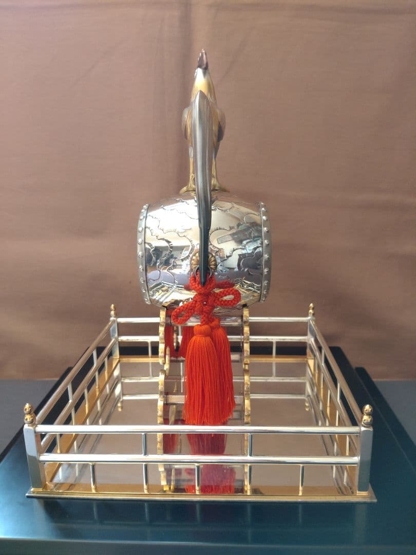 銀製/諫古太鼓/太鼓乗鶏/置物/共箱 ガラスケース付/縁起物/骨董品/美術品/