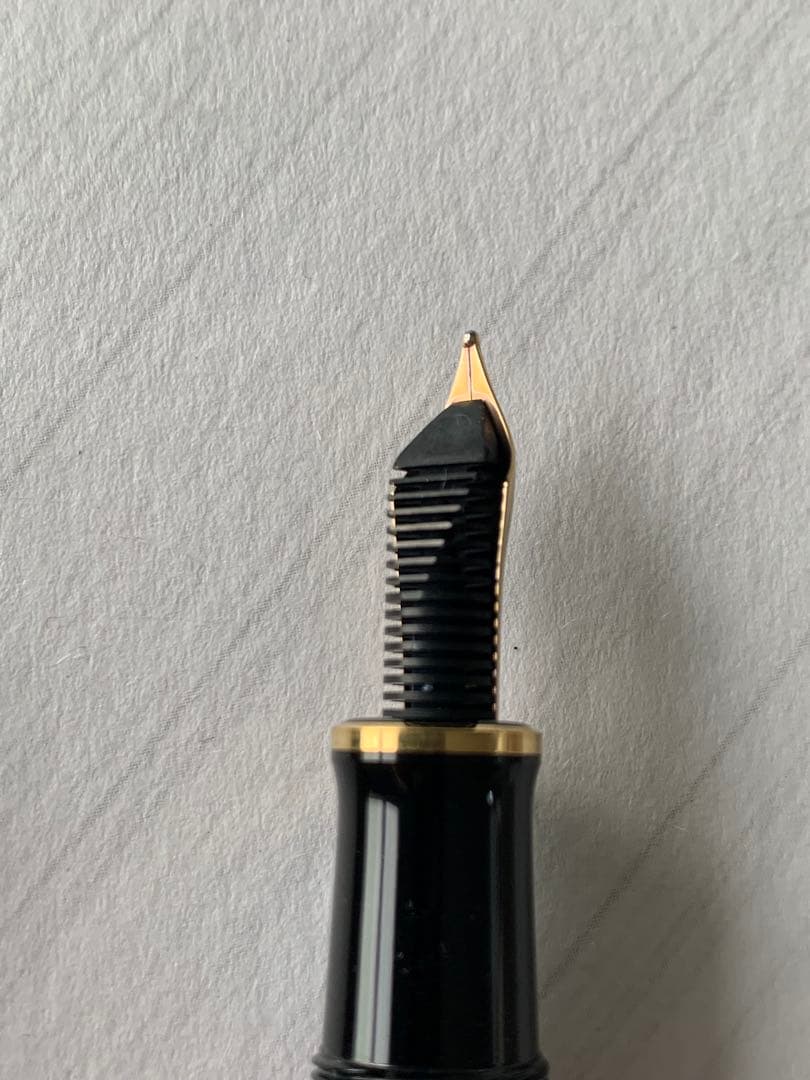 Pelikan M400 万年筆
