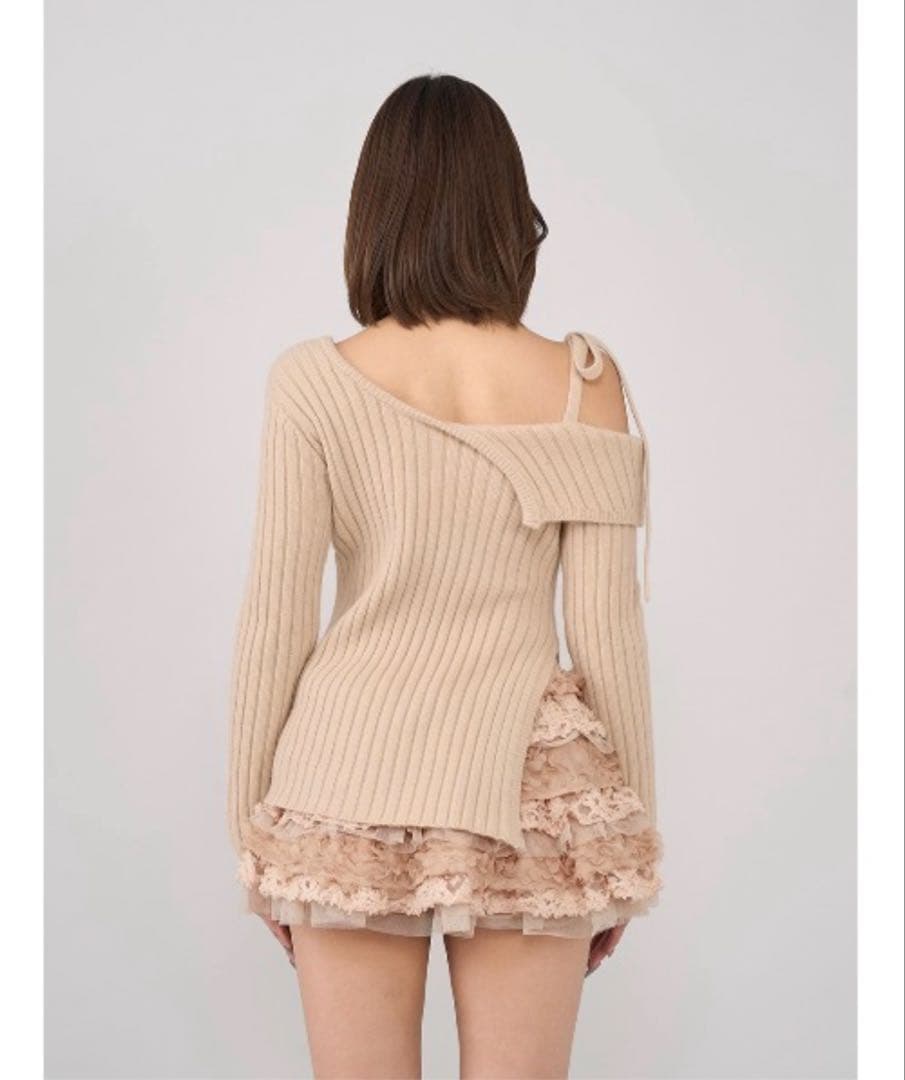 ダーリッチ　Darich ランダムフリルニットセットアップ　ベージュ