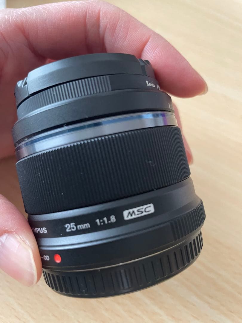 M.ZUIKO DIGITAL 25mm F1.8 ブラック 単焦点レンズ