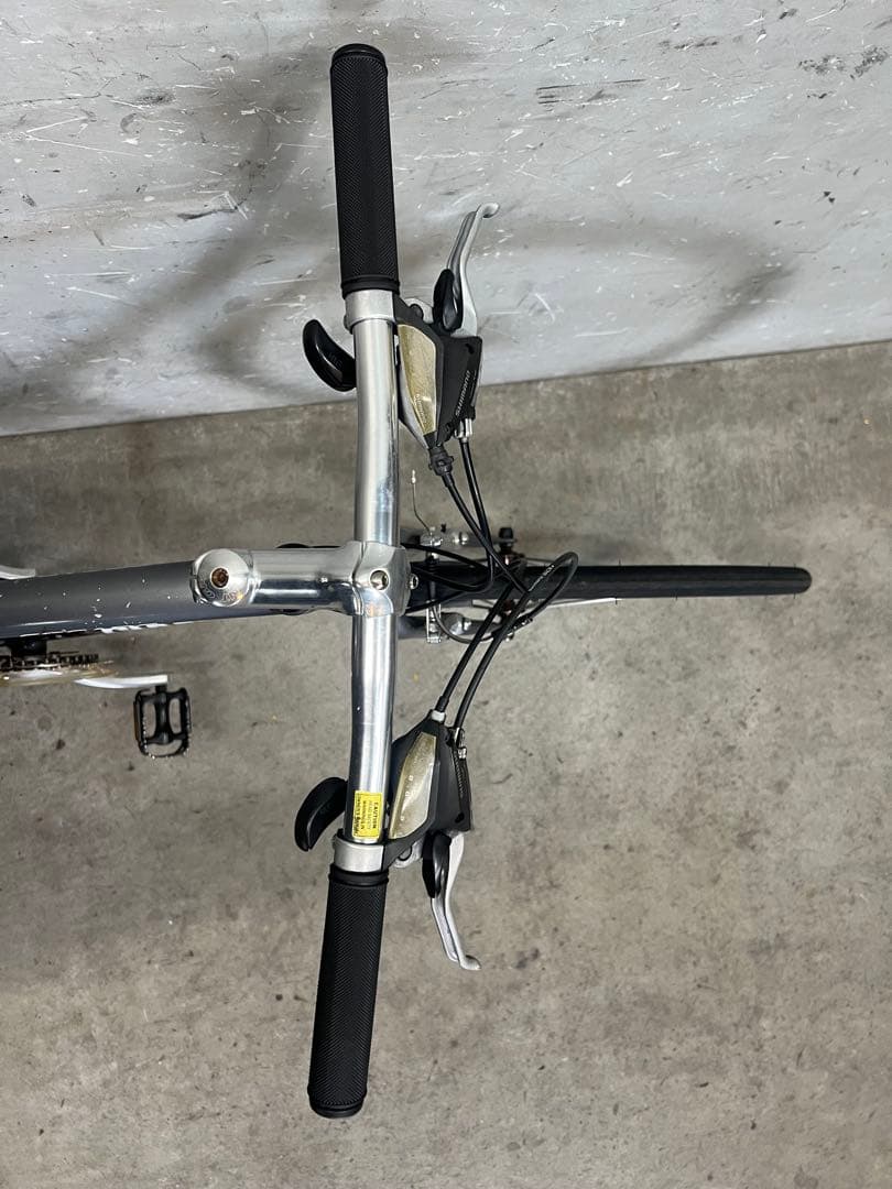 クロスバイク　GIANT ESCAPE R3 ジャイアントエスケープR3