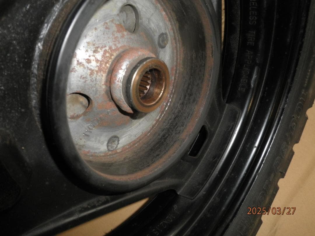 スズキ　アドレスV125G　CF46A　前後ホーイルセット　タイヤ付き