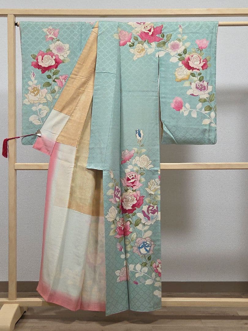 A◆着物くつろぎ セミアンティーク 薔薇 金彩 金駒刺繍 水色 袷 訪問着 着物