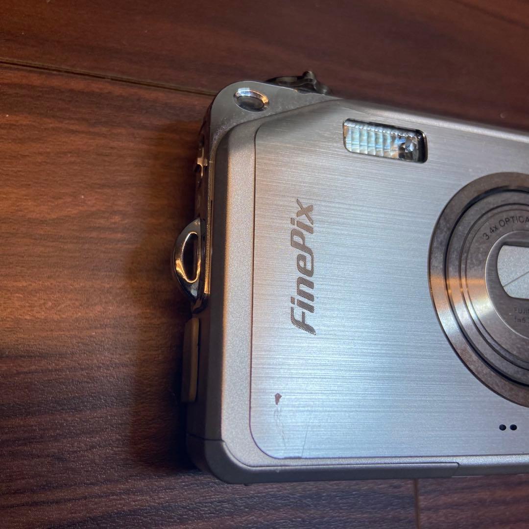 FUJI FILM FinePix FINEPIX V10 デジカメ 5502