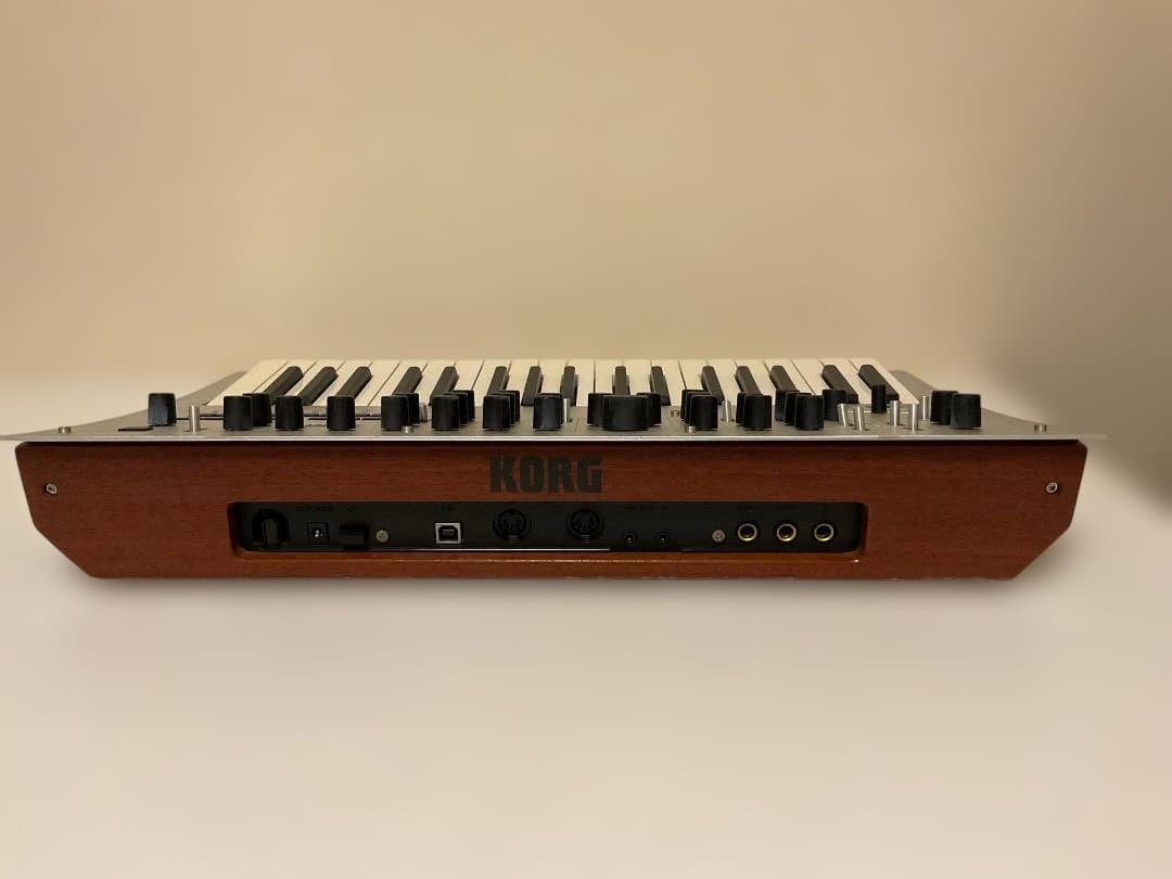 【値下げ】KORG minilogue アナログシンセサイザー