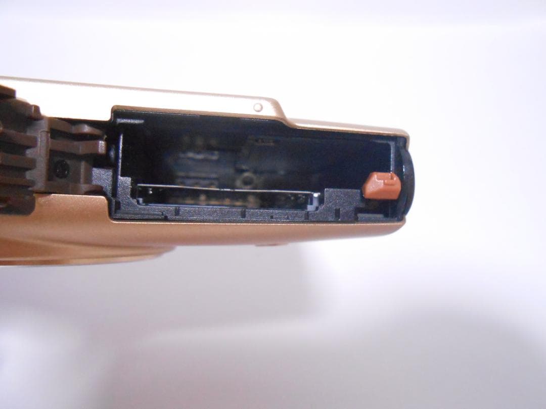 【お値下げ歓迎・ほぼ新品】Canon IXY 620F ゴールド