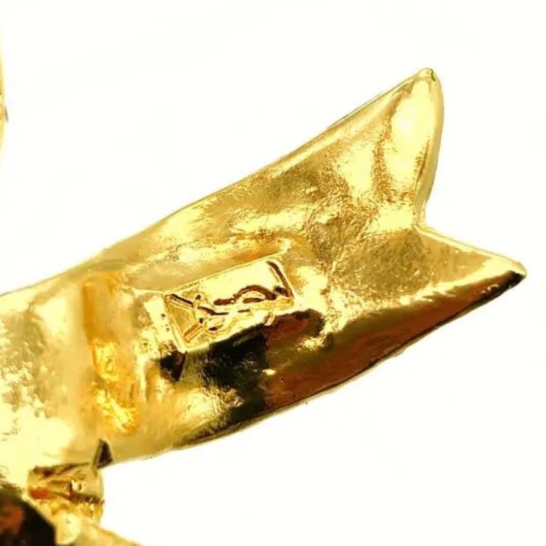 新品同様✨イヴサンローラン ブローチ コサージュ　リボンモチーフ