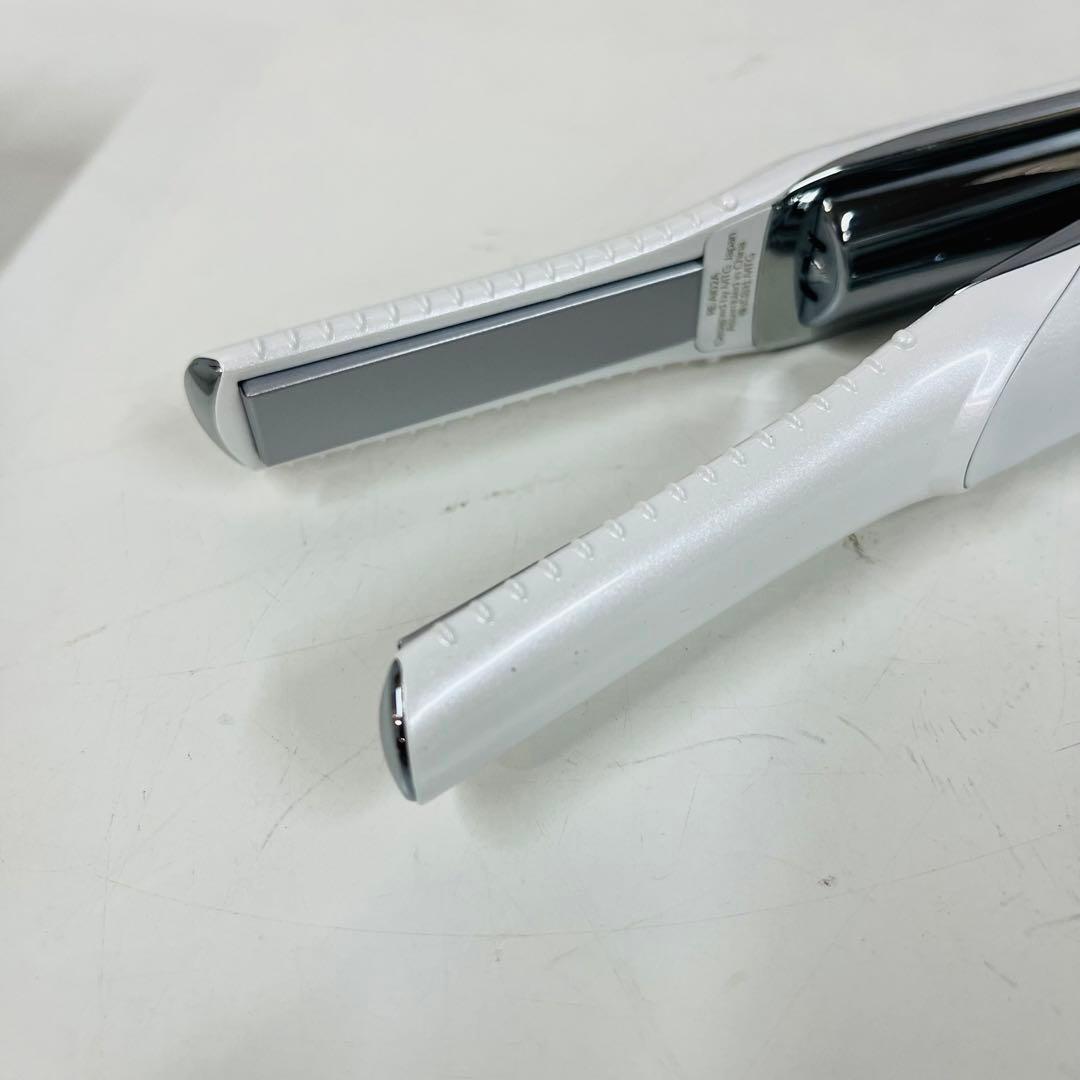 K1798 リファビューティック フィンガーアイロン ホワイト