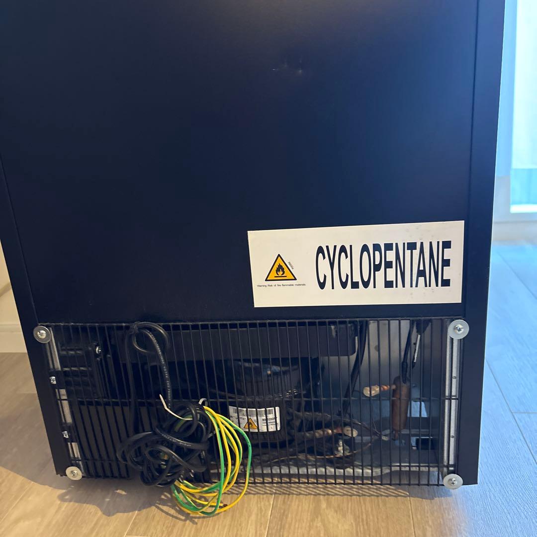 フォルスタージャパン　ノンフロンワインセラー FJH-200GS