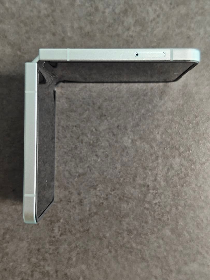 Samsung Galaxy Z Flip 7 SIMフリー