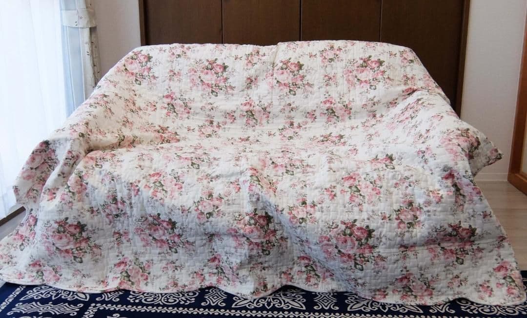 ２枚セット 両面使用できる　キルトマルチカバー　薔薇柄ピンク　１９０ｘ２４０ｃｍ