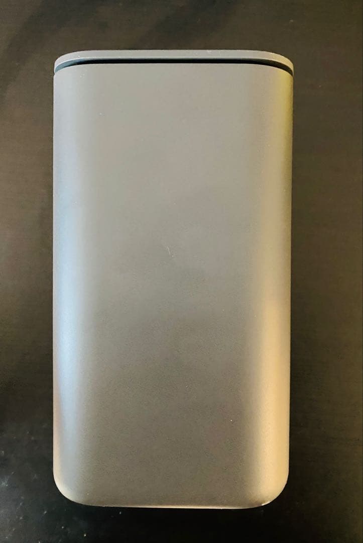 【美品】ドコモ ￼￼5G HRO2