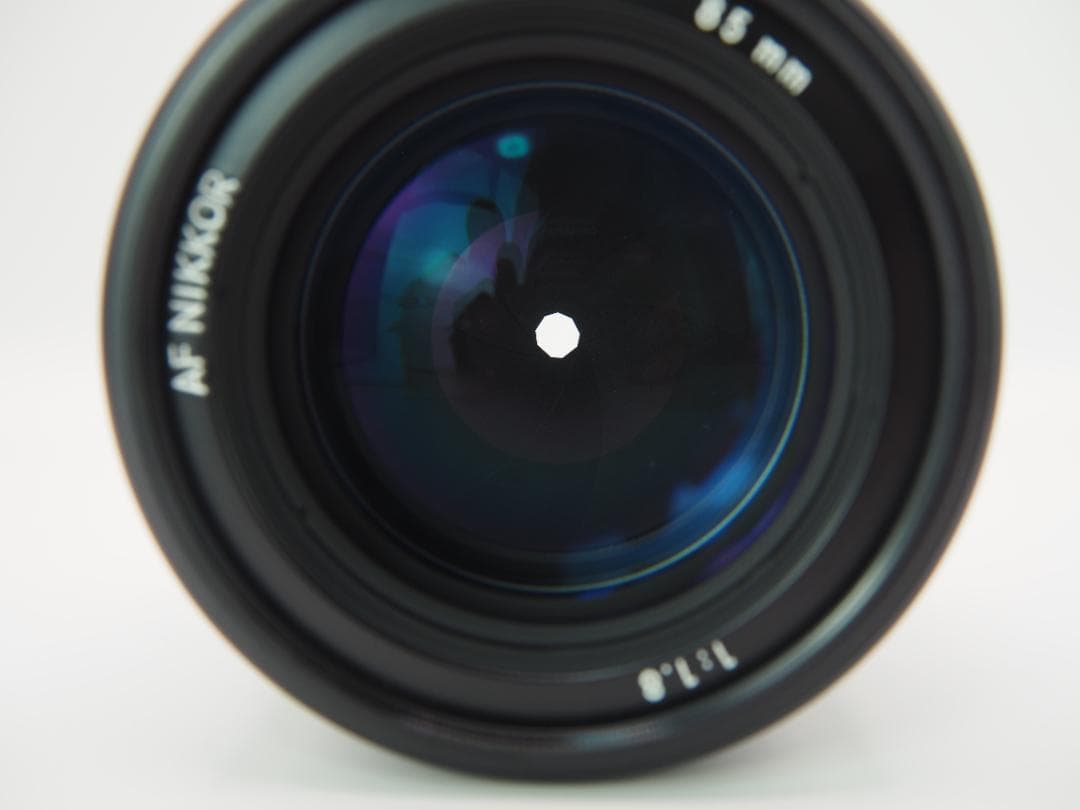 ニコン Nikon AF NIKKOR 85mm 1:1.8 カメラレンズ