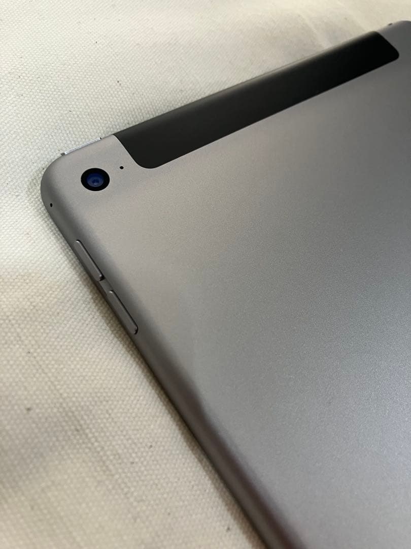APPLE iPad mini 第四世代