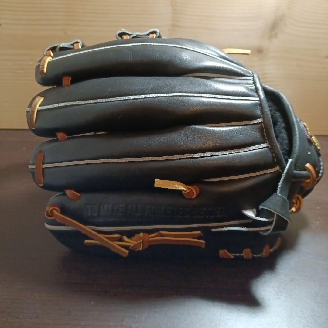 【TOKUKAI公式05様】Under Armour 軟式野球グローブ 黒