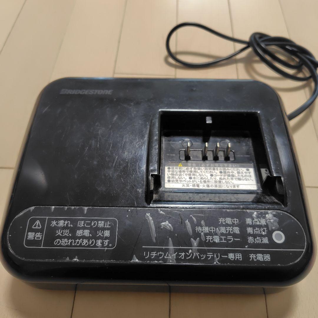 ブリジストンB400