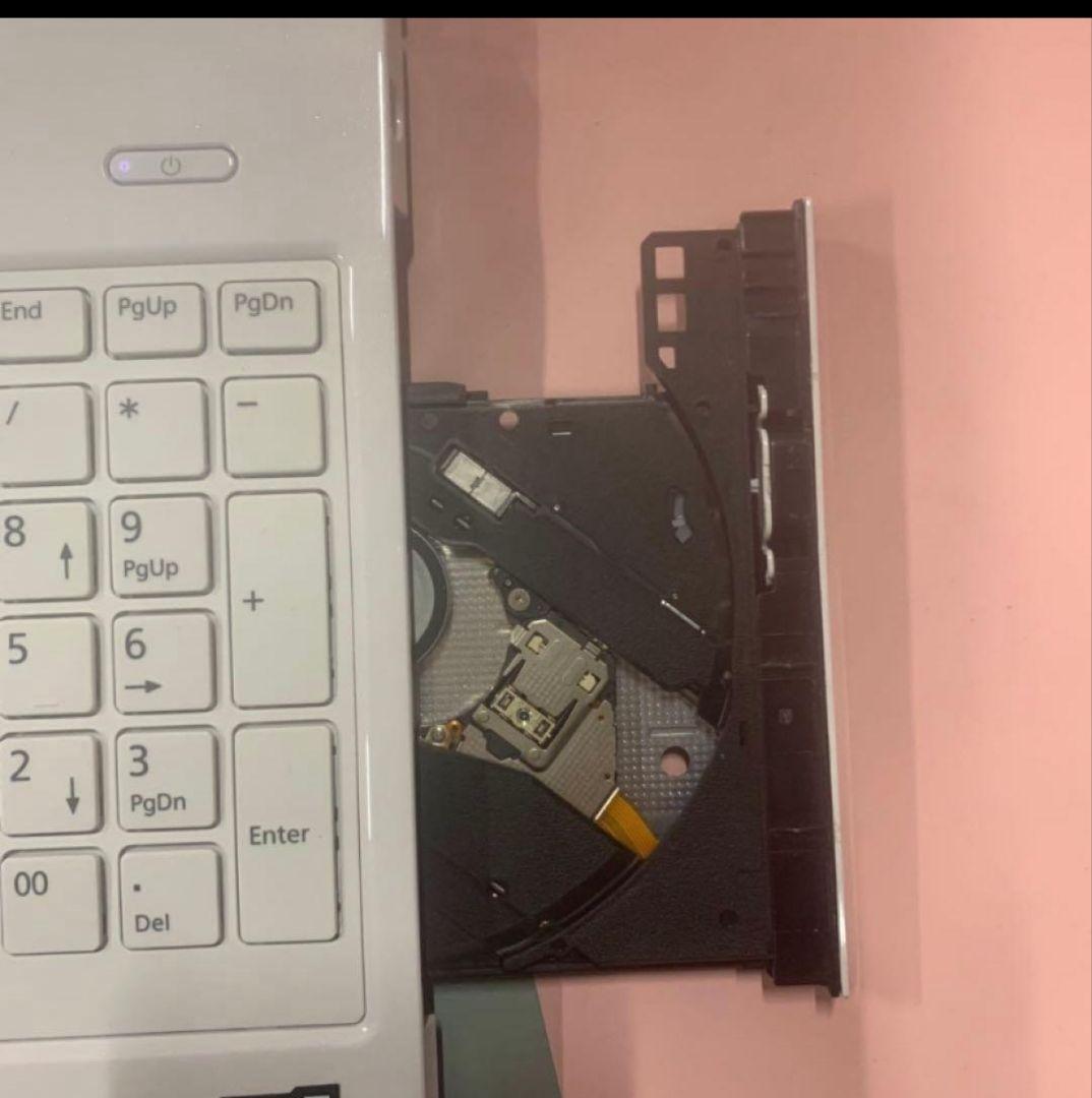 富士通 Windows11 ノートパソコン 極美品爆速SSD E2 9世代