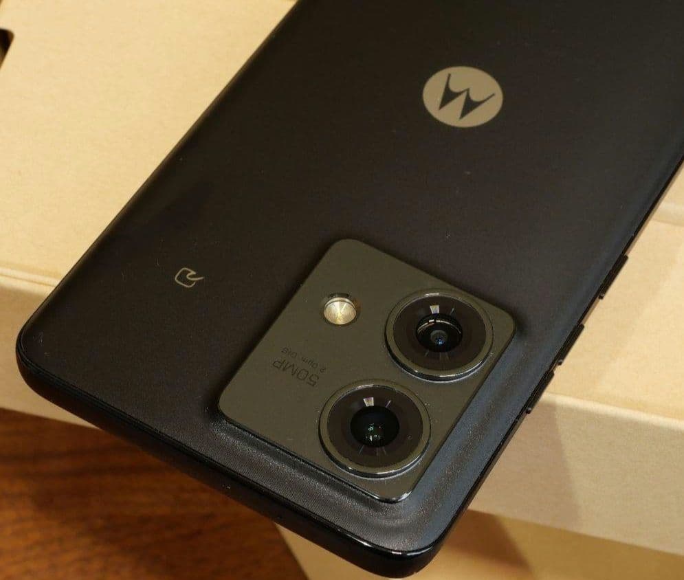 スマートフォン本体 motorola edge40 neo