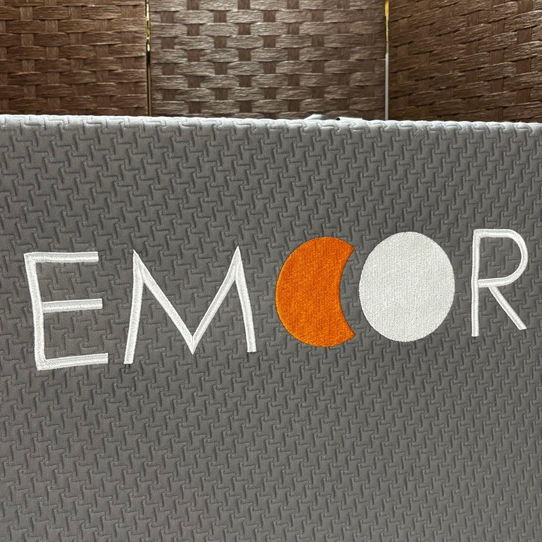 EMOOR GRAND 高反発　三つ折りマットレス　シングル　マットレス　寝具