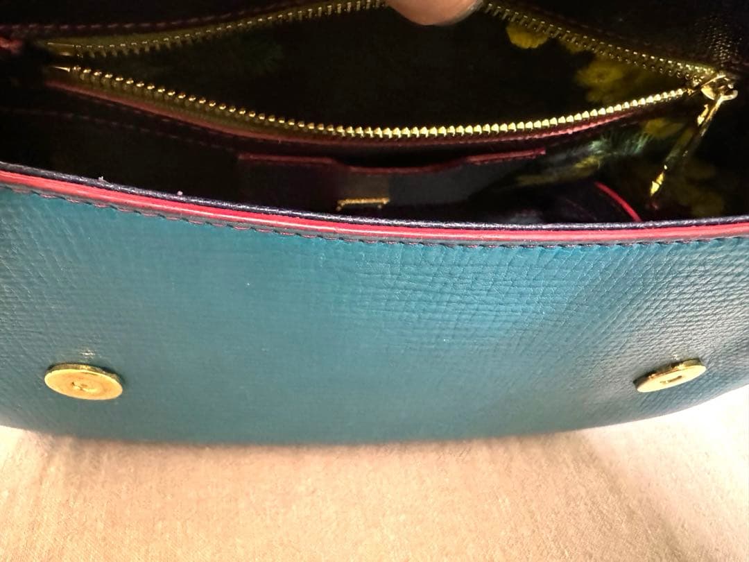 ドルチェ＆ガッバーナバッグ(ショルダー付き)