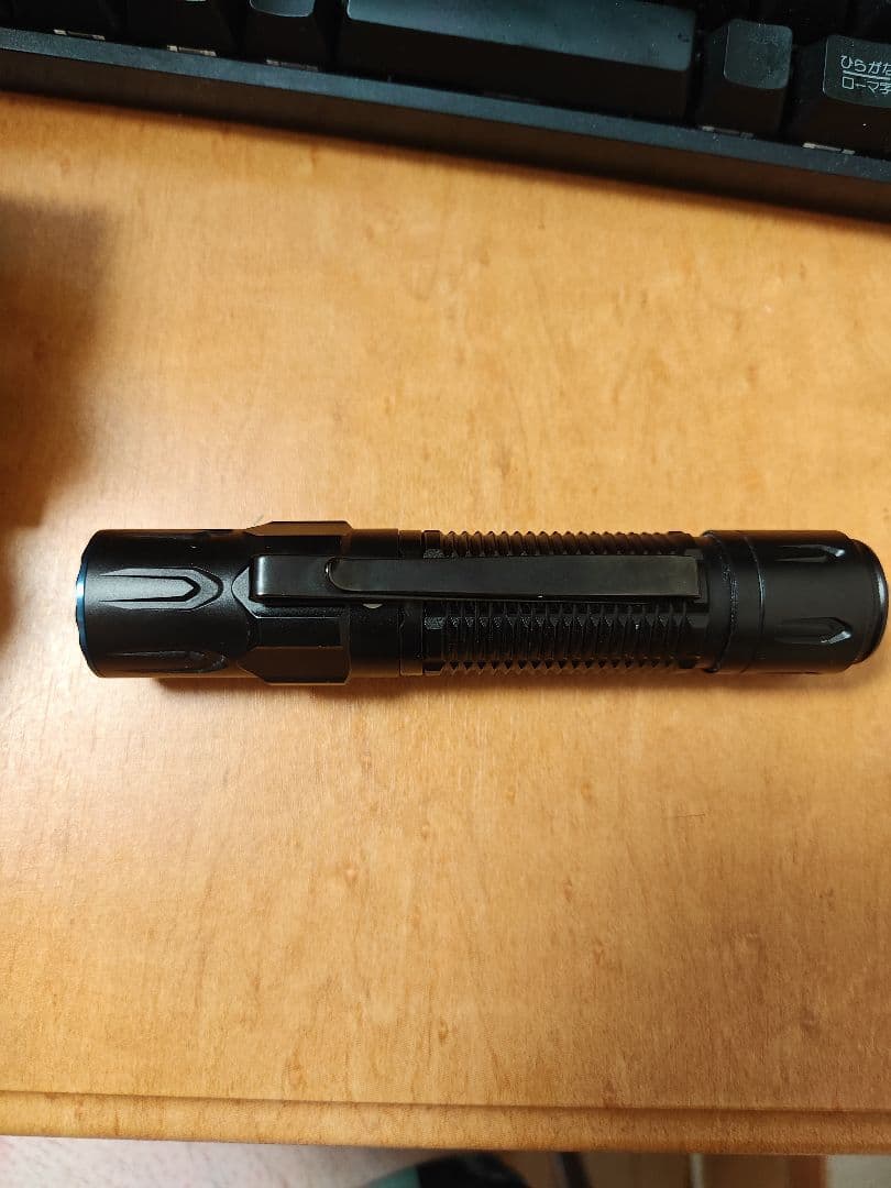 OLight Warrior3 s ハンドライト