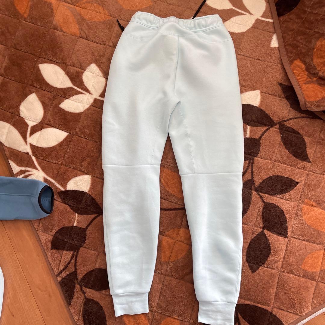 テックフリース　NIKE 上下　セットアップ　XS 海外限定