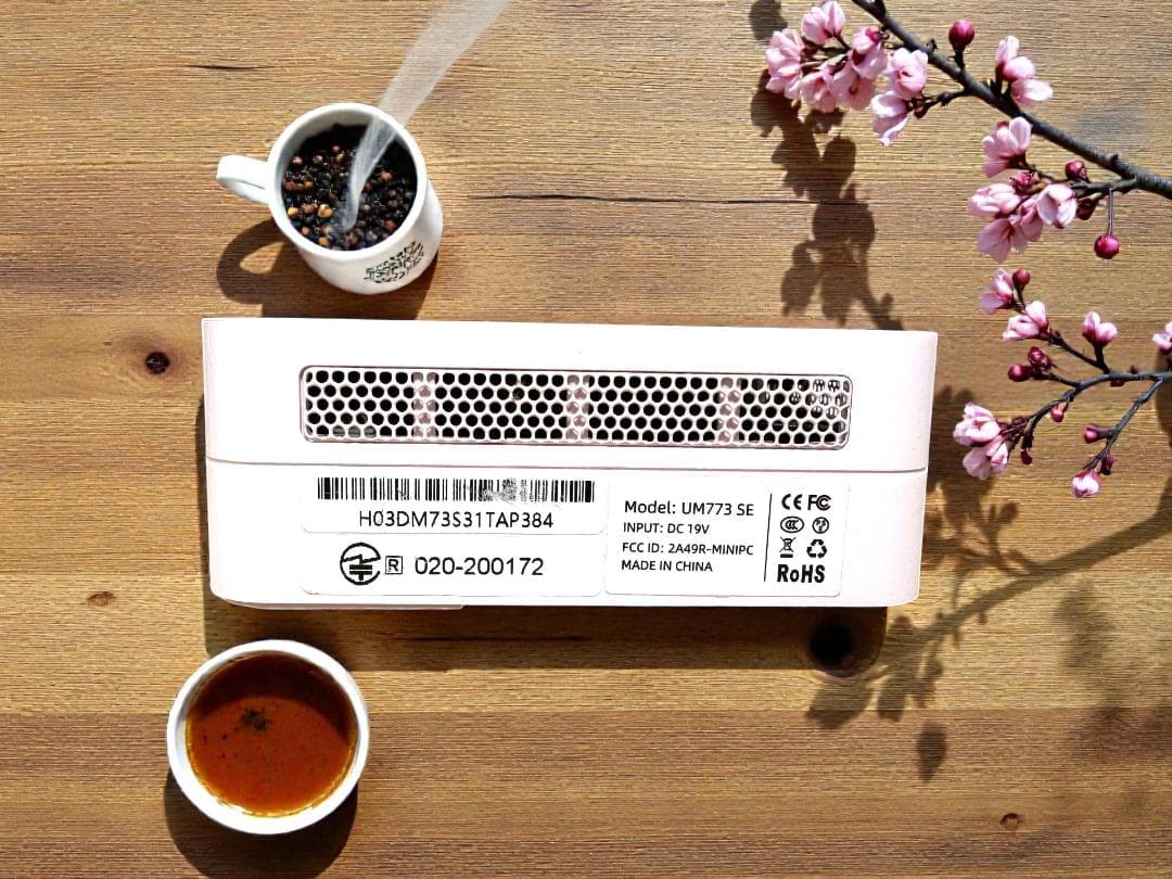 ⭐特価⭐高性能ゲーミング⭐MINISFORUM UM773SE⭐