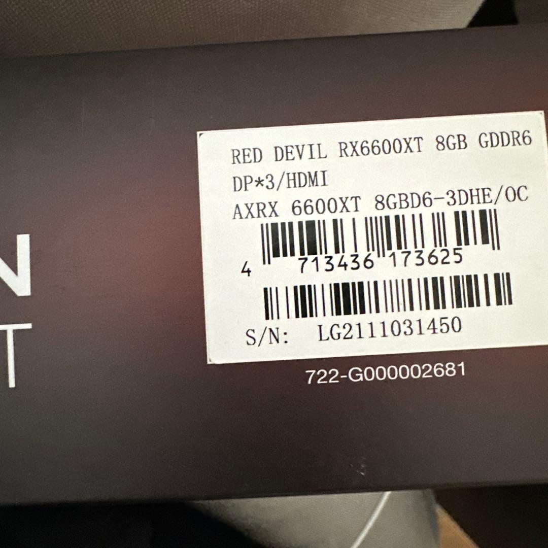 AMD Radeon RX6600 XTグラフィックボード*