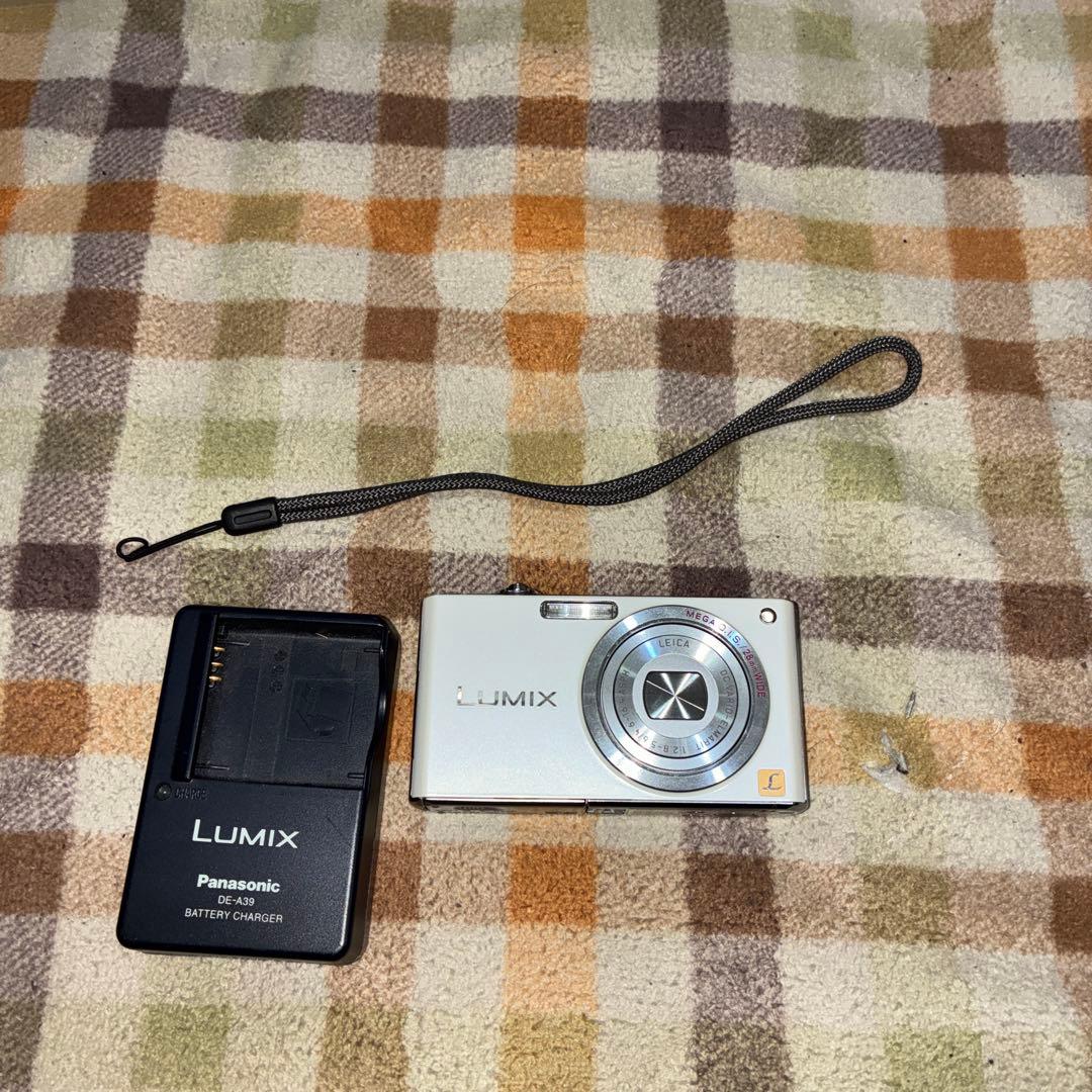 Panasonic LUMIX DMC-FX33 デジタルカメラ デジカメ