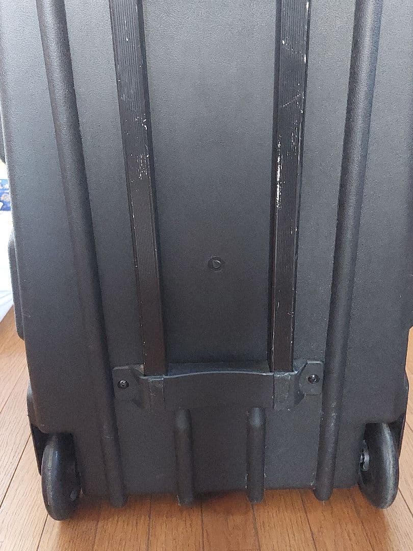 スキューバプロの訳ありキャリーバッグとTUSAのメッシュバッグセット