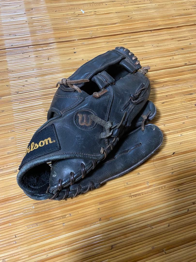 中古品　格安　売り切り　野球　Wilson 硬式グローブ 黒