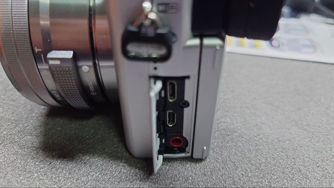 SONY α6400 ミラーレス一眼 シャッター回数658回