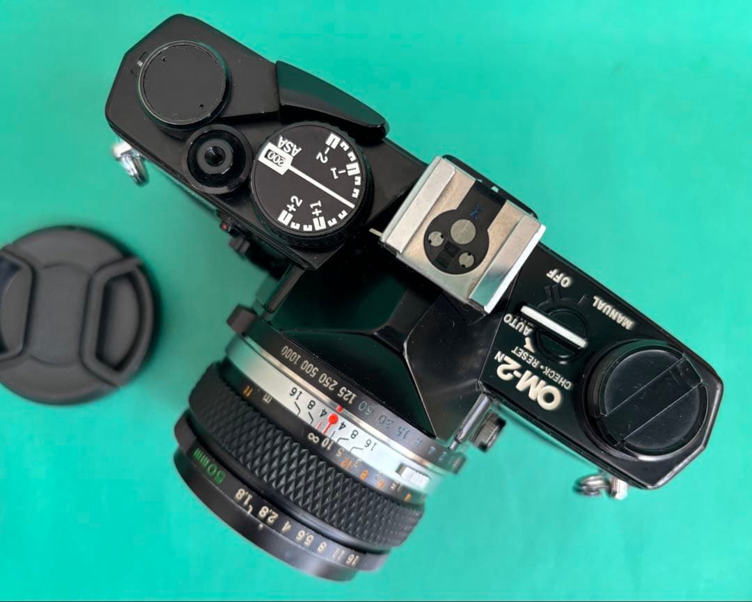 ★ OLYMPUS OM-2N BLACK + 標準レンズ 50mm